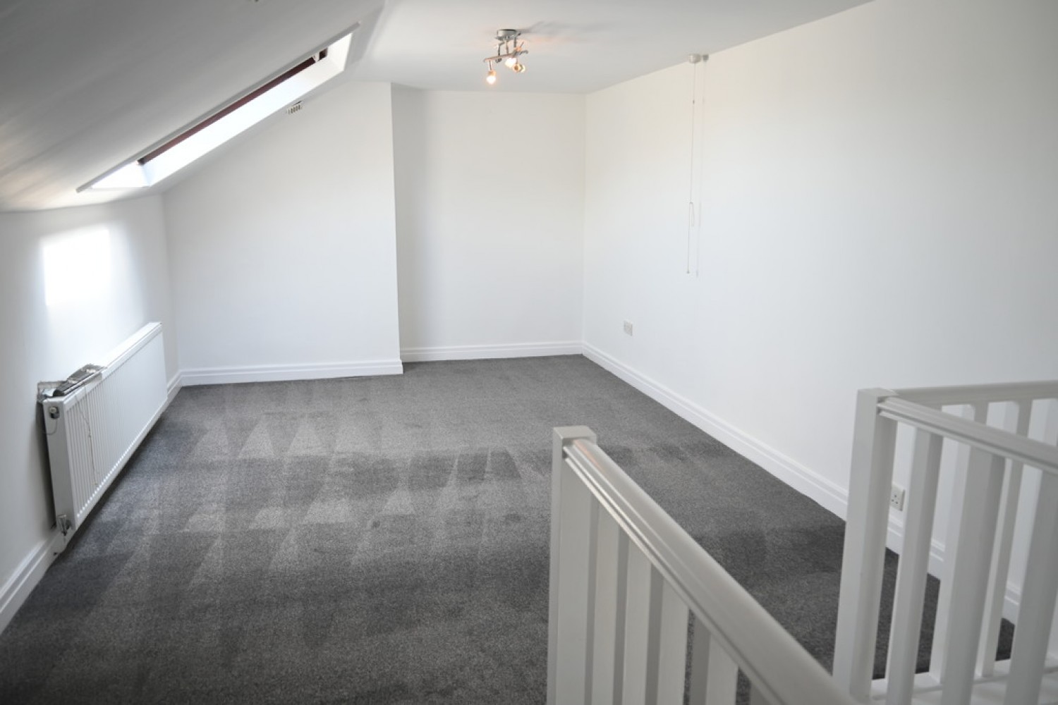 2 bedroom House for Letting Wignall Street, Beechcliffe