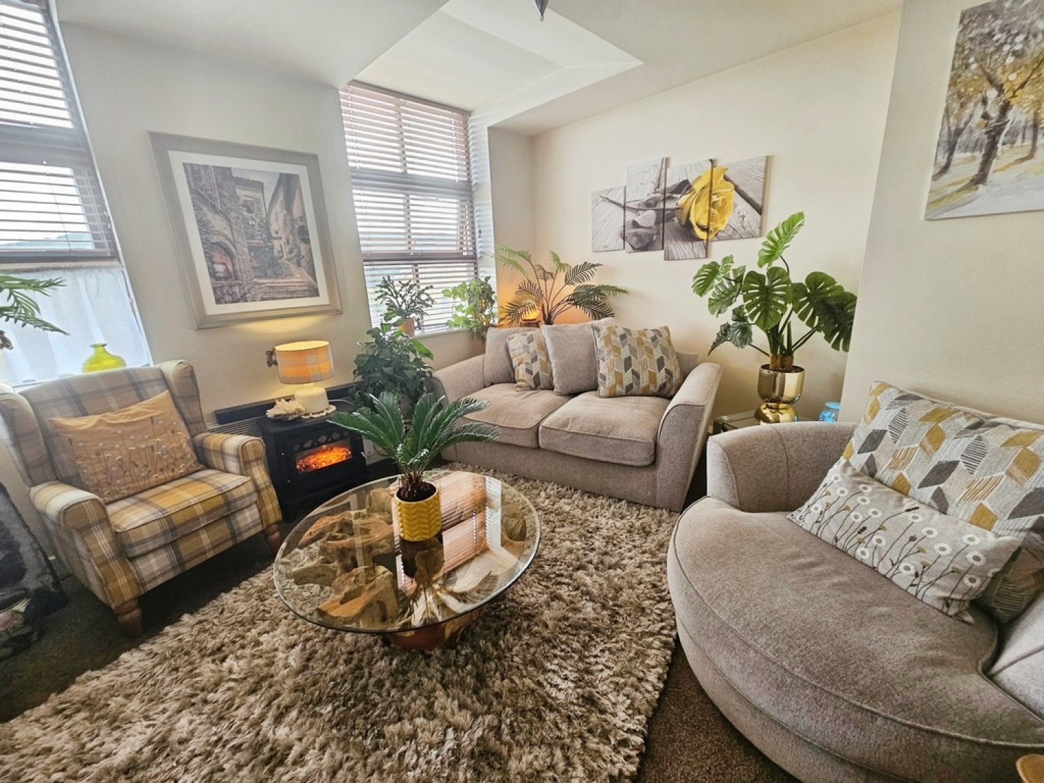 2 bedroom Flat for Letting Wood Street, Bingley, West Yorkshire
