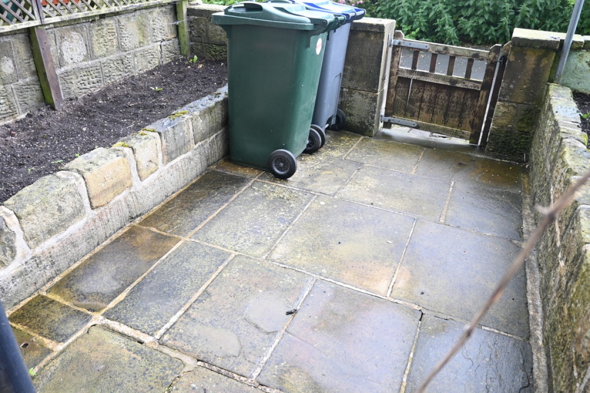 Cecil Street, Cross Roads