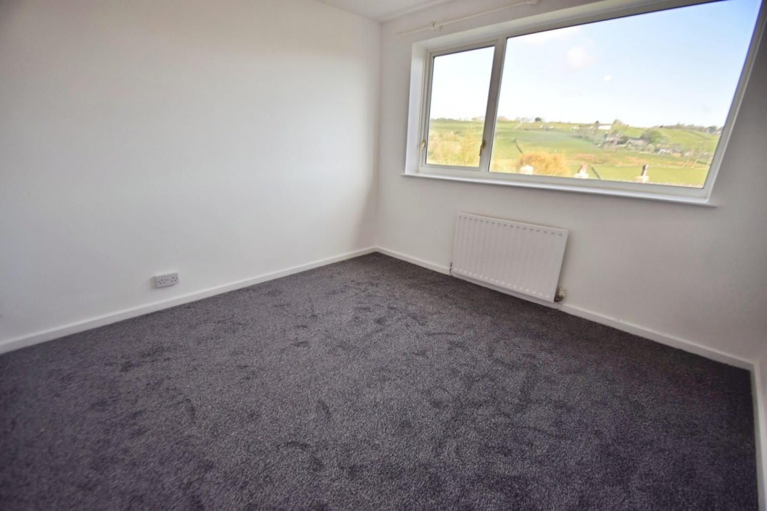 3 bedroom House for Letting Sedge Grove, Haworth