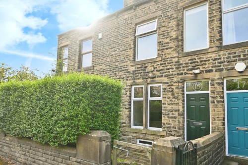Ashville Terrace, Oakworth