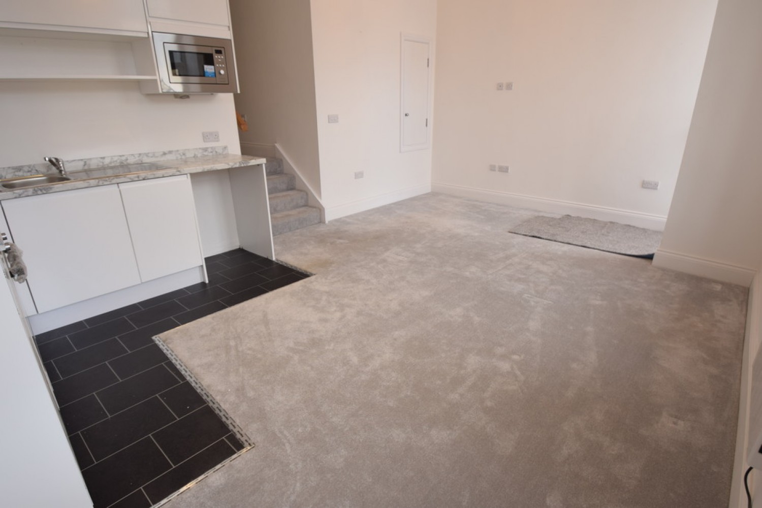 2 bedroom Flat for Letting Saddleworth Road, West Vale, Nr Halifax