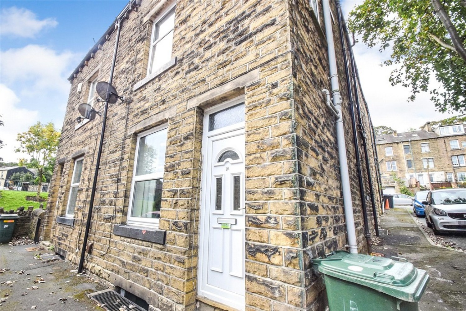 Eelholme View Street, Keighley