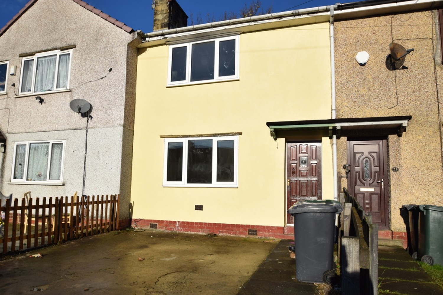 2 bedroom House for Letting Guard House Avenue, Keighley
