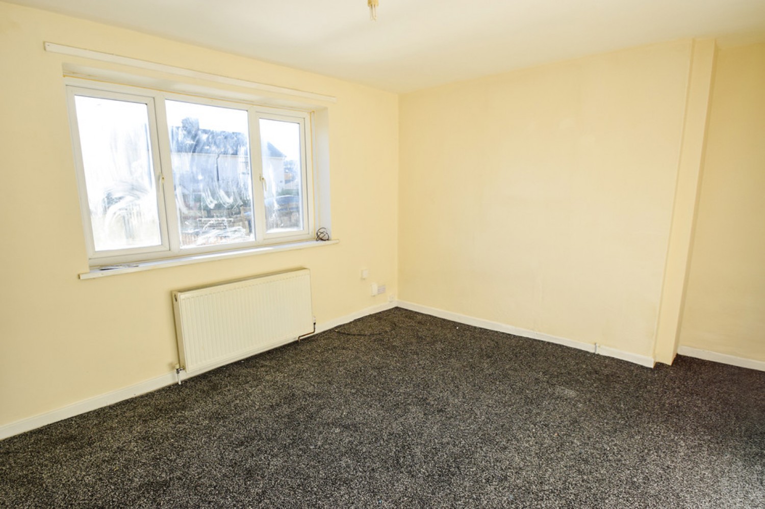 2 bedroom House for Letting Guard House Avenue, Keighley