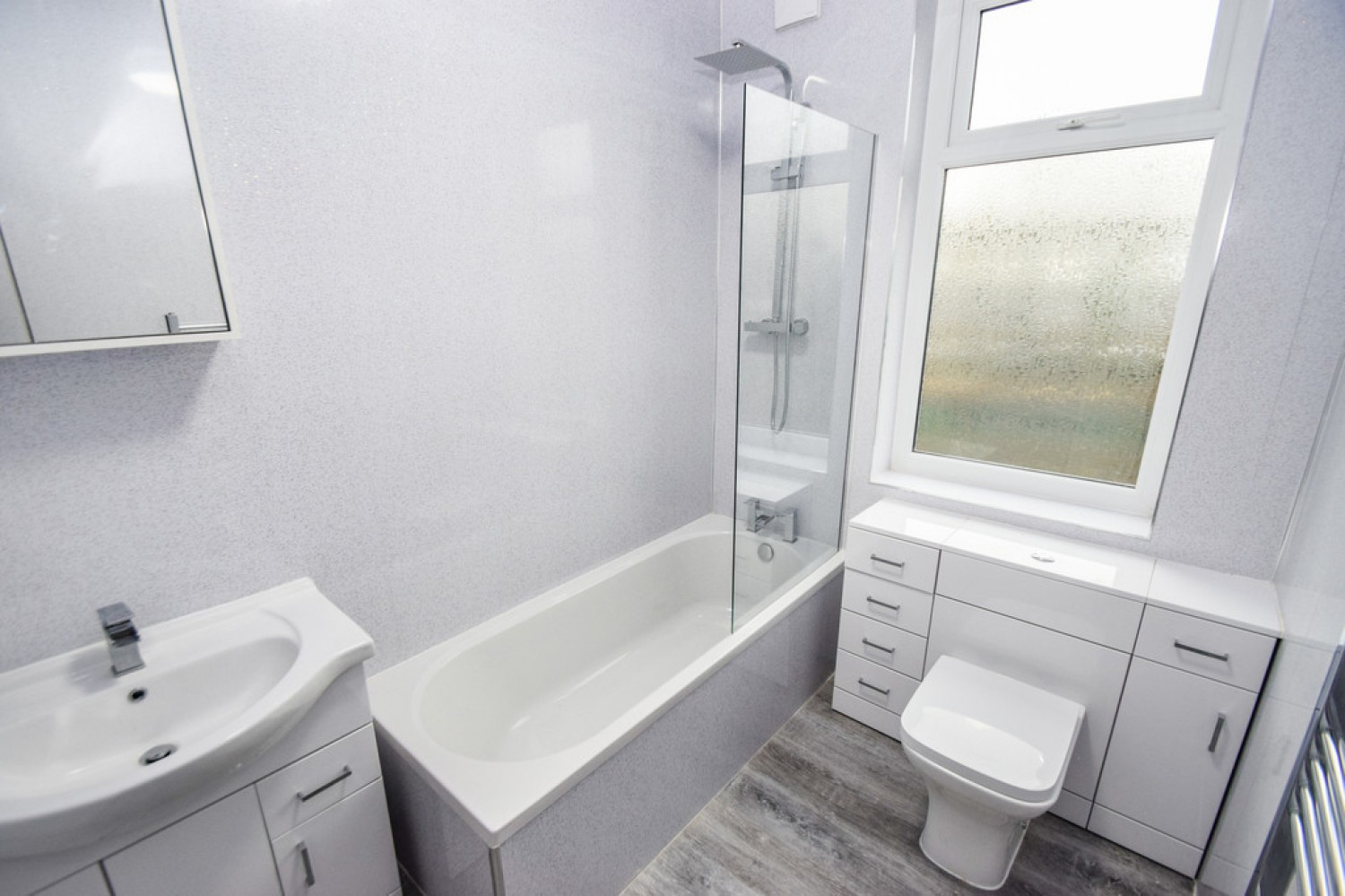 3 bedroom House for Letting Clock View Street, Keighley