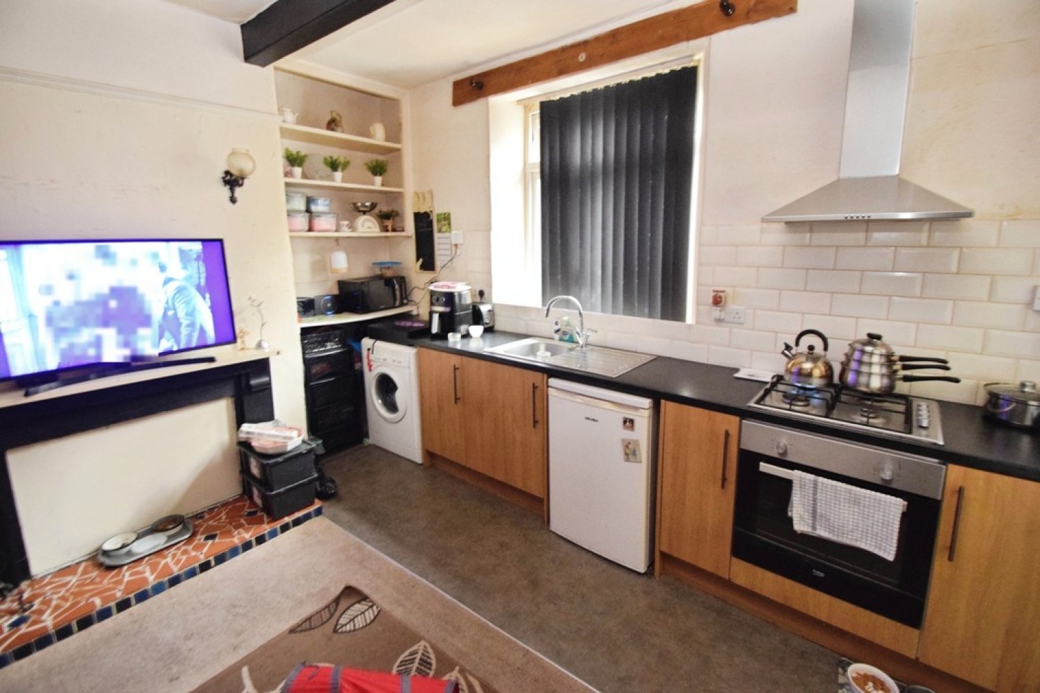 2 bedroom House for Auction Off Lawkholme Lane, Keighley, West Yorkshire