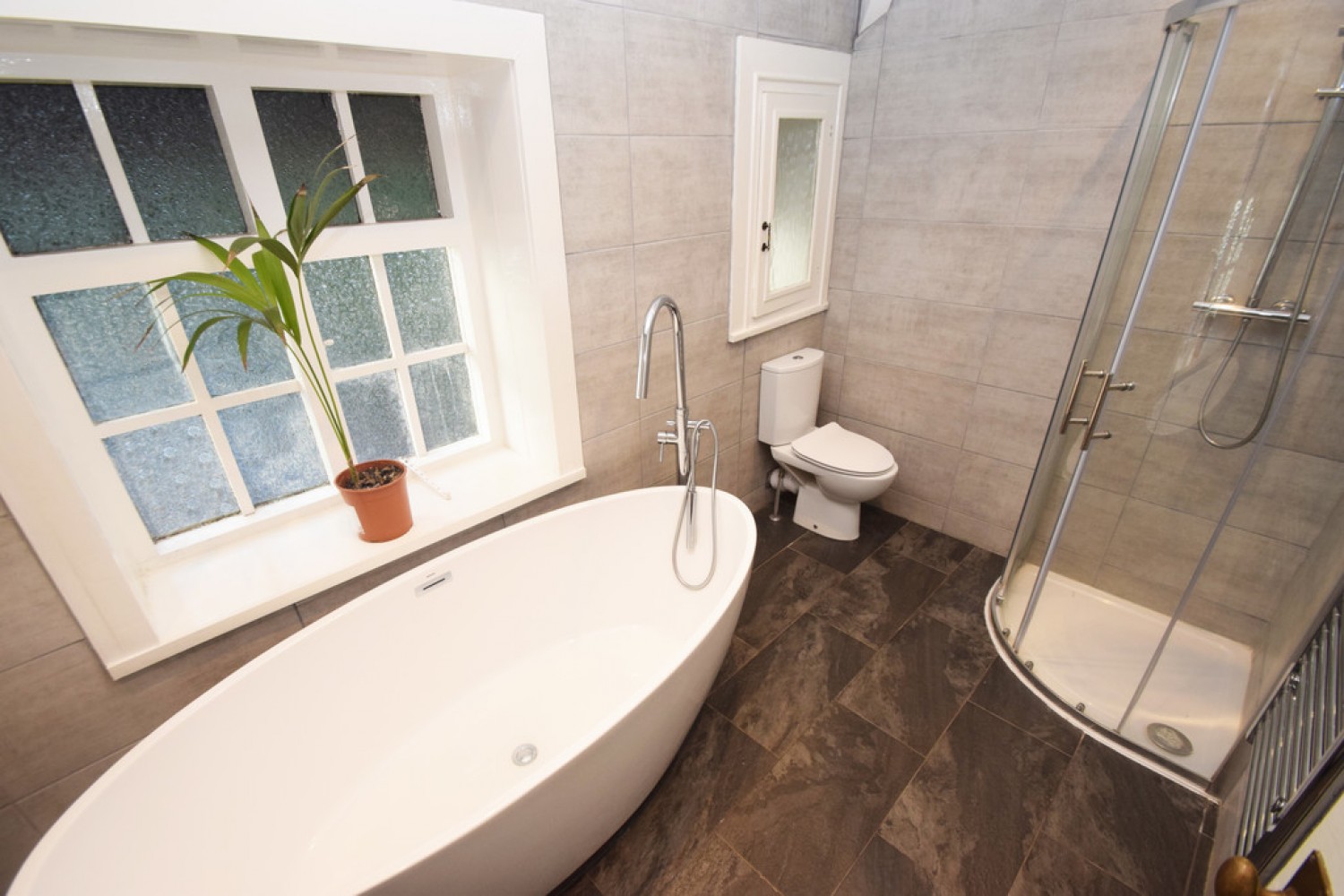 5 bedroom House for Letting Skipton Road, Keighley