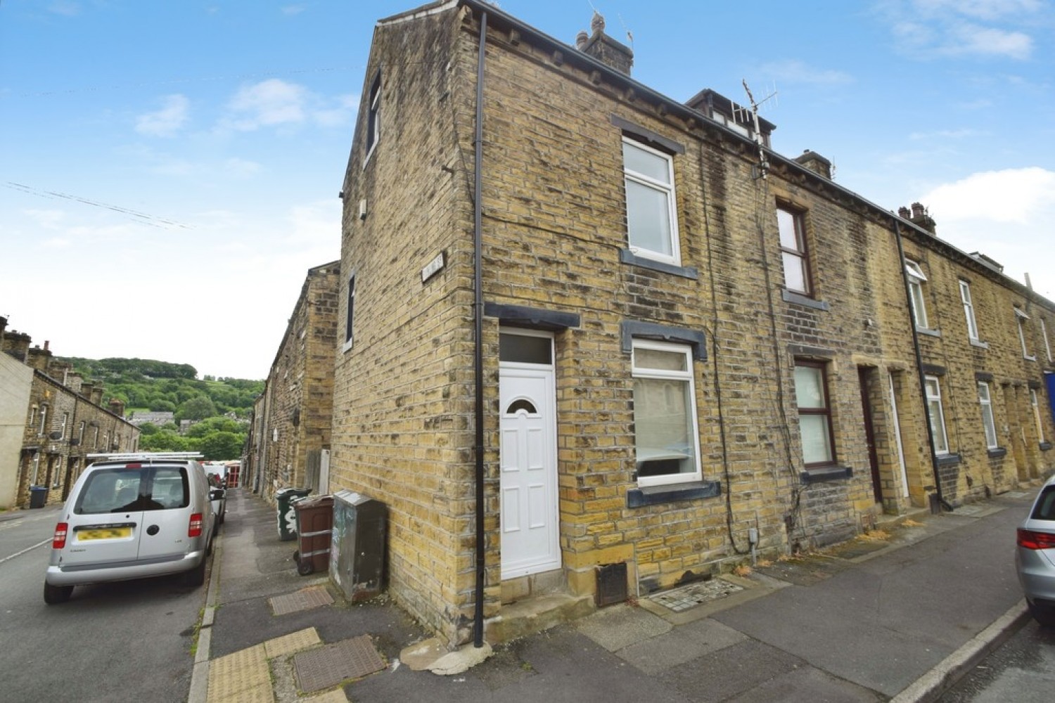 2 bedroom House for Sale Ingrow, Keighley, West Yorkshire
