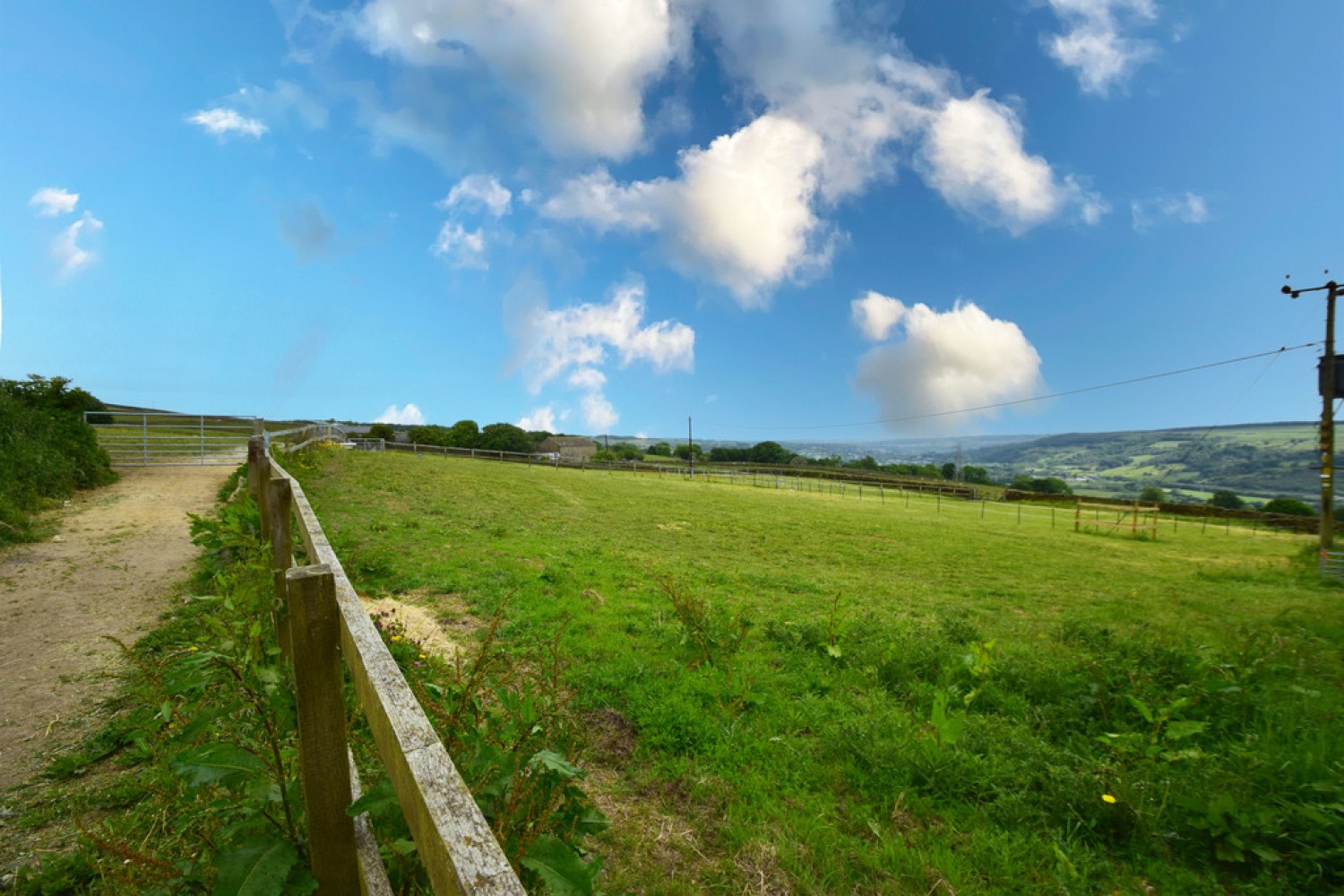 Riddlesden, Keighley, West Yorkshire