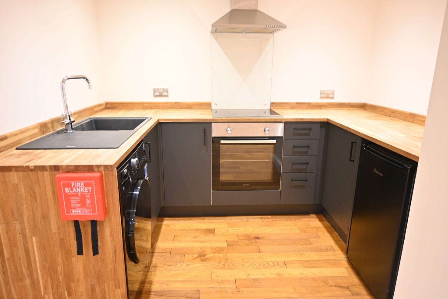 1 bedroom Flat for Letting Flat 1 4 Bradford Road