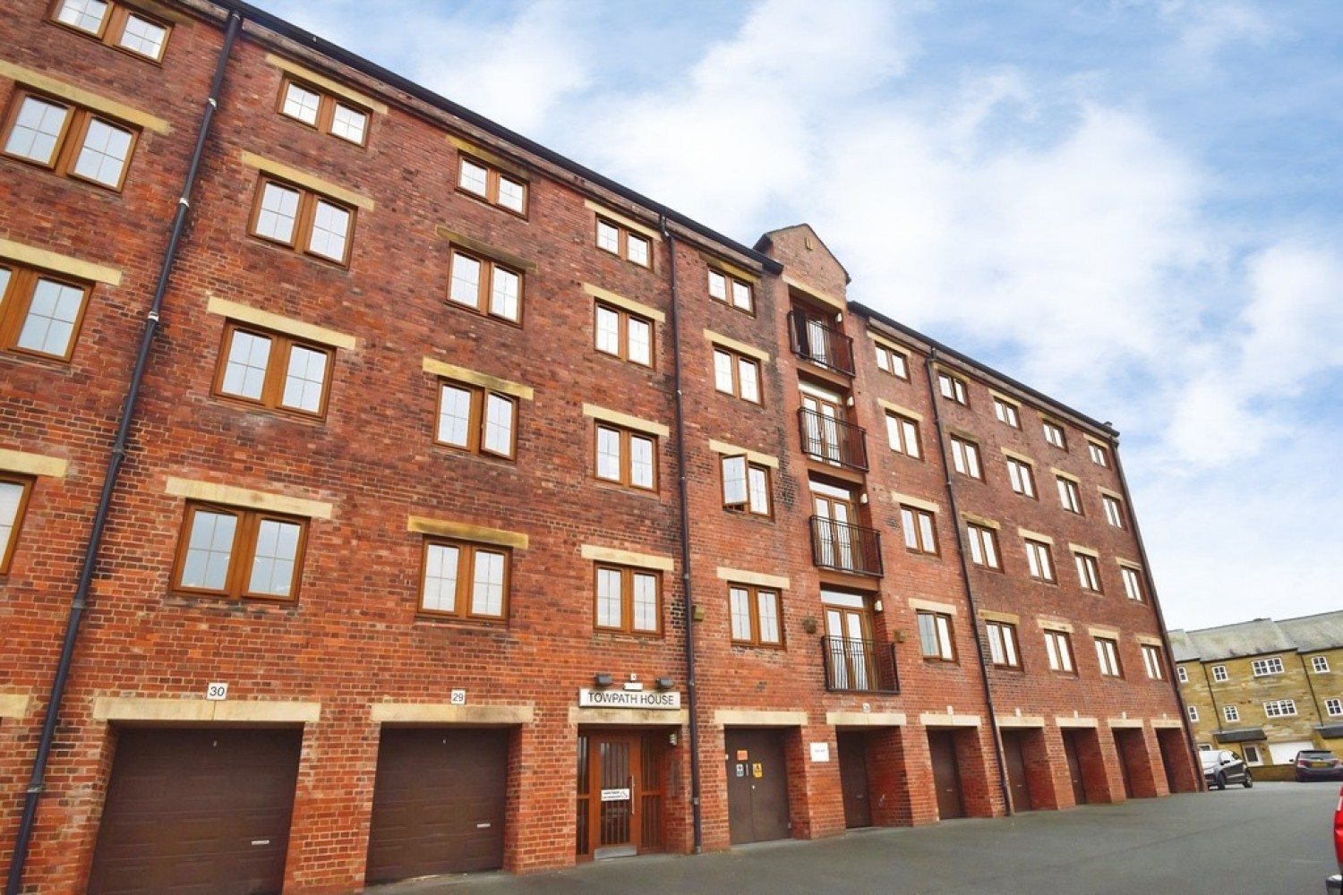 1 bedroom Flat for Letting Canal Road, Riddlesden