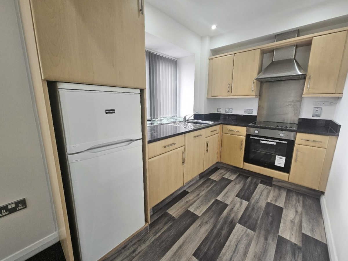 Canal Road, Riddlesden