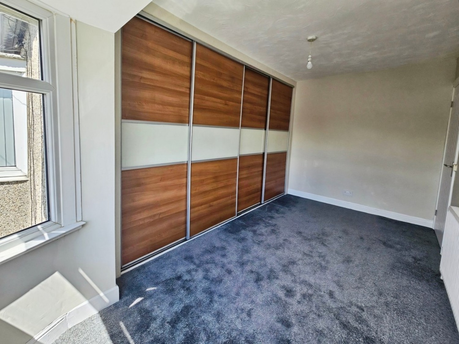 3 bedroom House for Letting Glenaire, Shipley