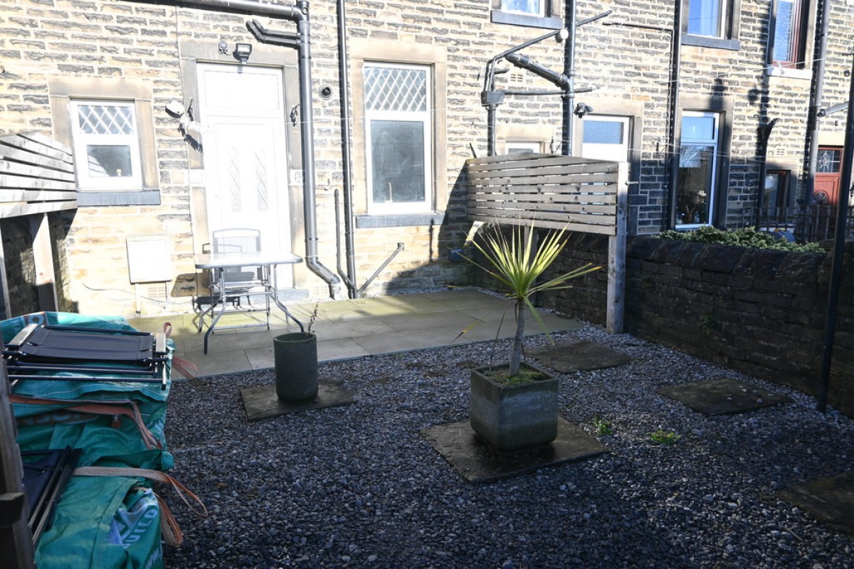 Fourlands Road, Idle, Bradford