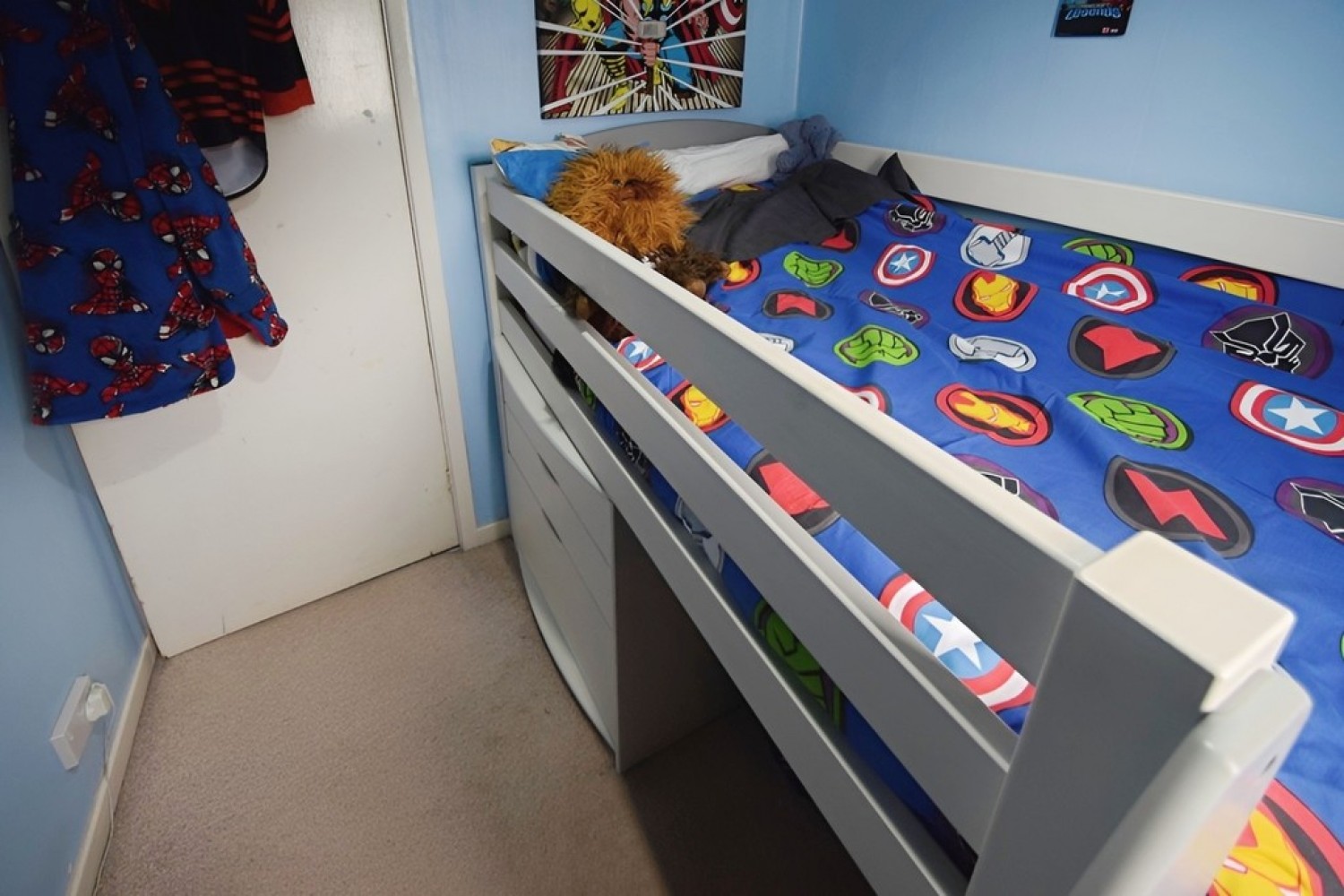 3 bedroom House in Halifax Road, Keighley, West Yorkshire