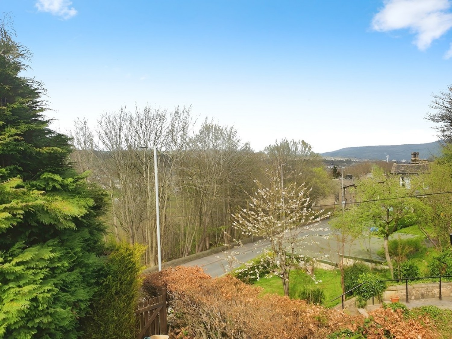 3 bedroom House in Halifax Road, Keighley, West Yorkshire