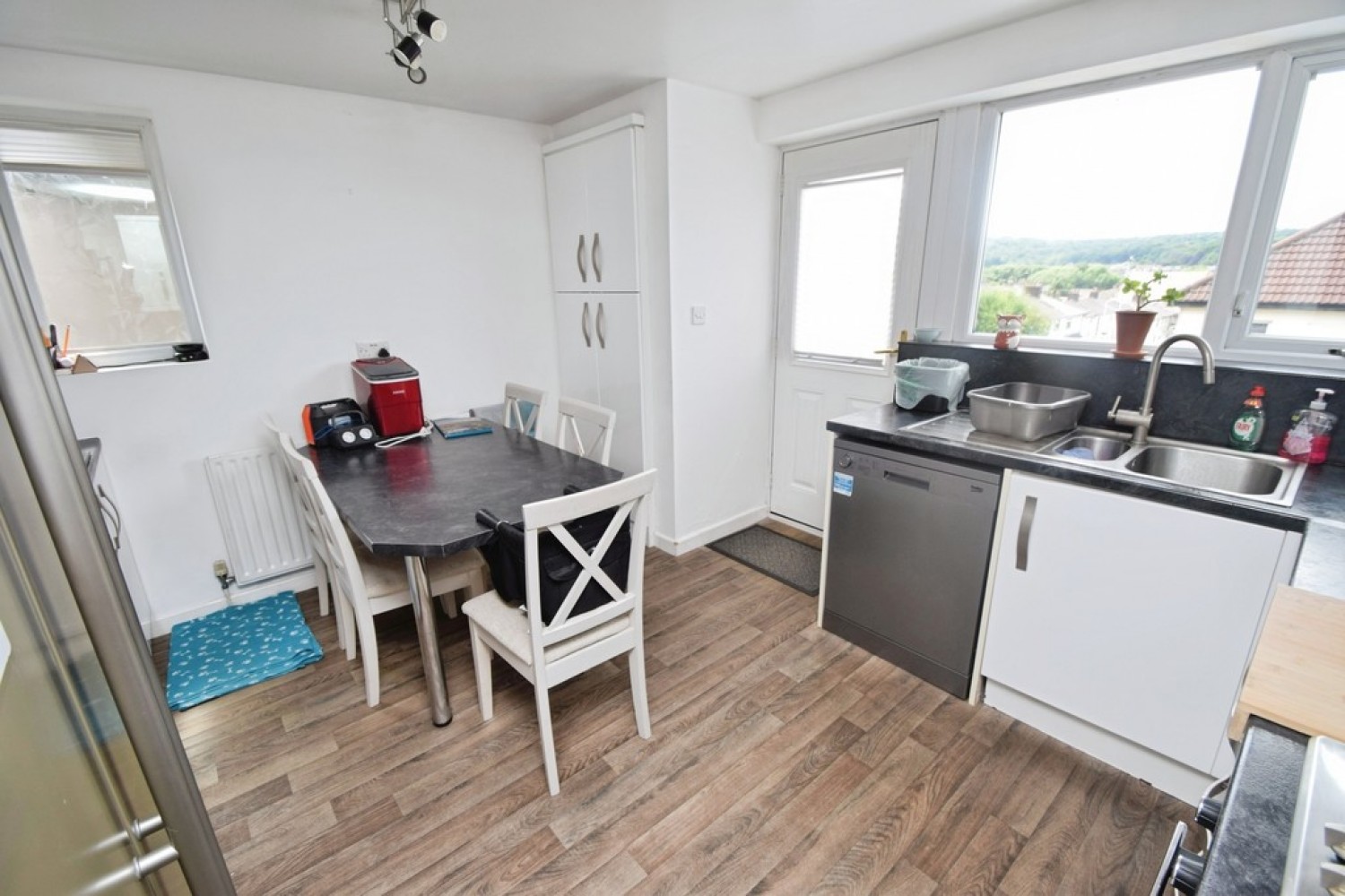 4 bedroom House for Sale Shipley, Bradford, West Yorkshire