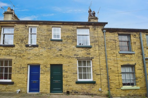 Whitlam Street, Saltaire