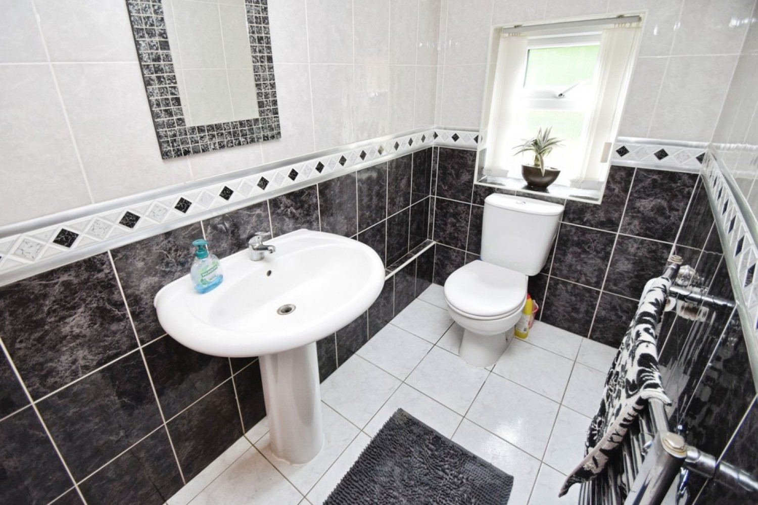 7 bedroom House for Sale Chellow Lane, Bradford, West Yorkshire