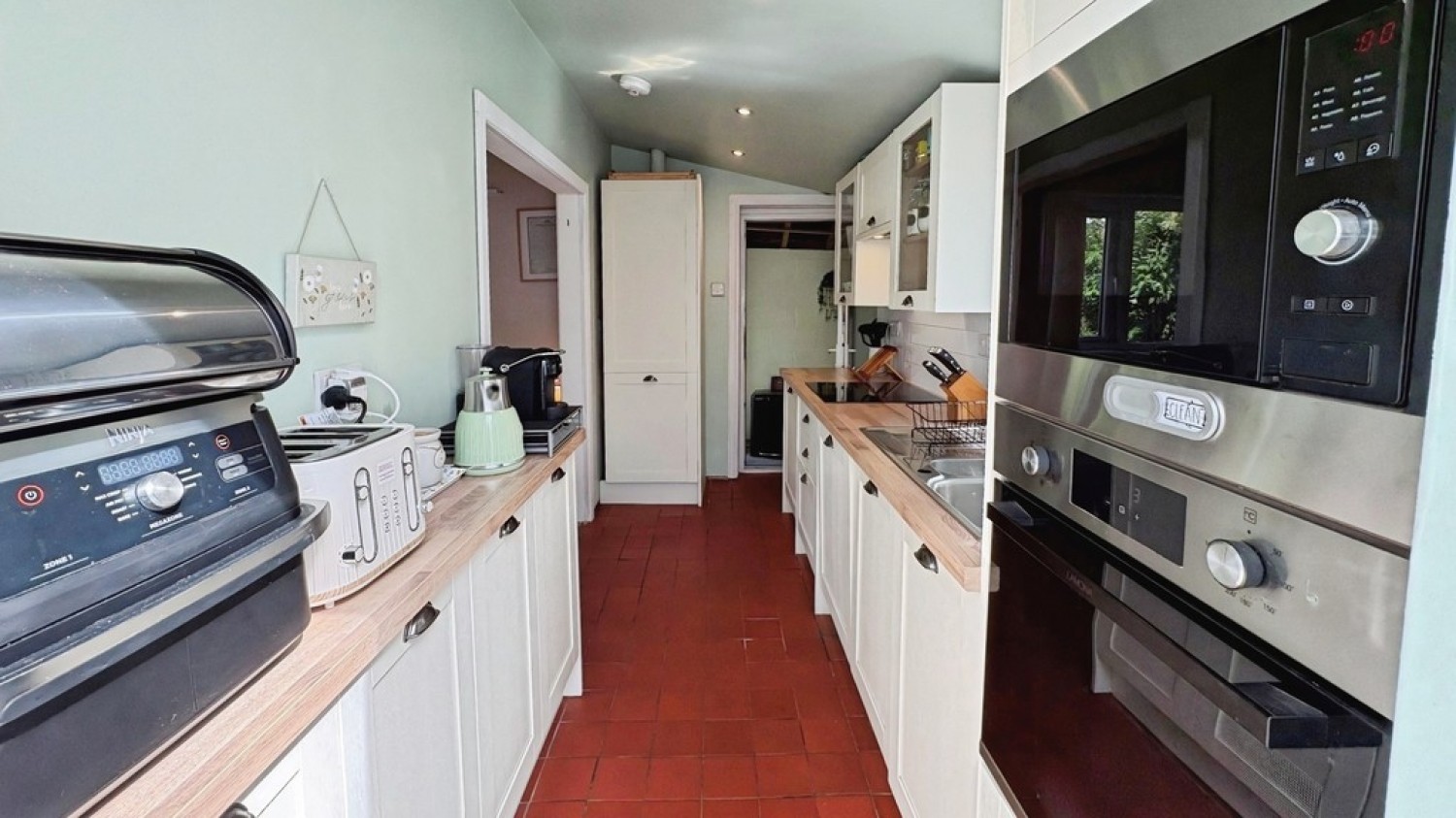 2 bedroom House for Sale Haworth, Keighley, West Yorkshire