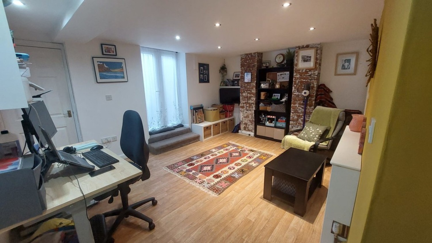 4 bedroom House in Saltaire, Bradford, West Yorkshire
