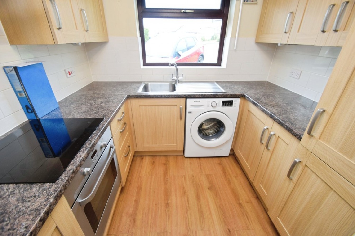 2 bedroom Bungalow for Sale Long Lee, Keighley, West Yorkshire