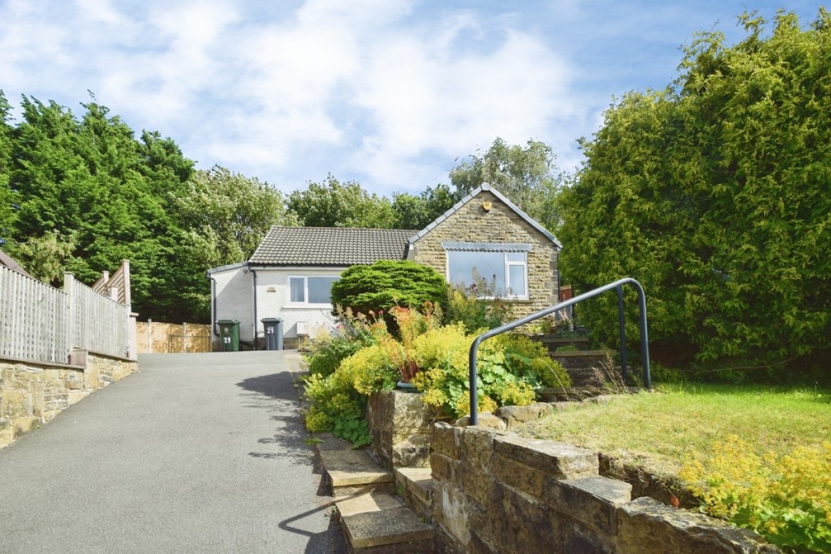 Shipley, Bradford, BD18 4EP