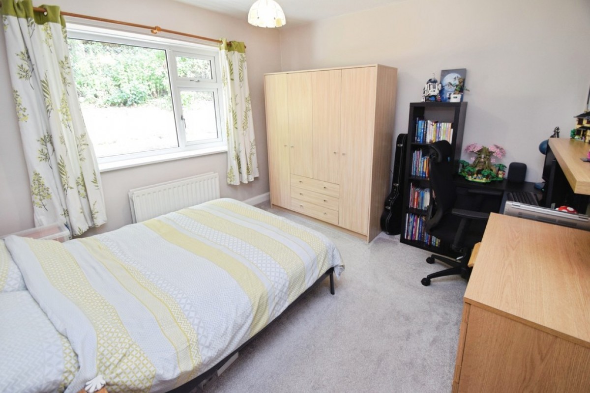 Shipley, Bradford, BD18 4EP