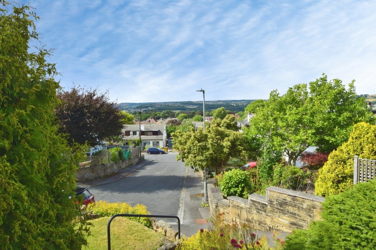 2 bedroom Bungalow for Sale Shipley, Bradford, BD18 4EP