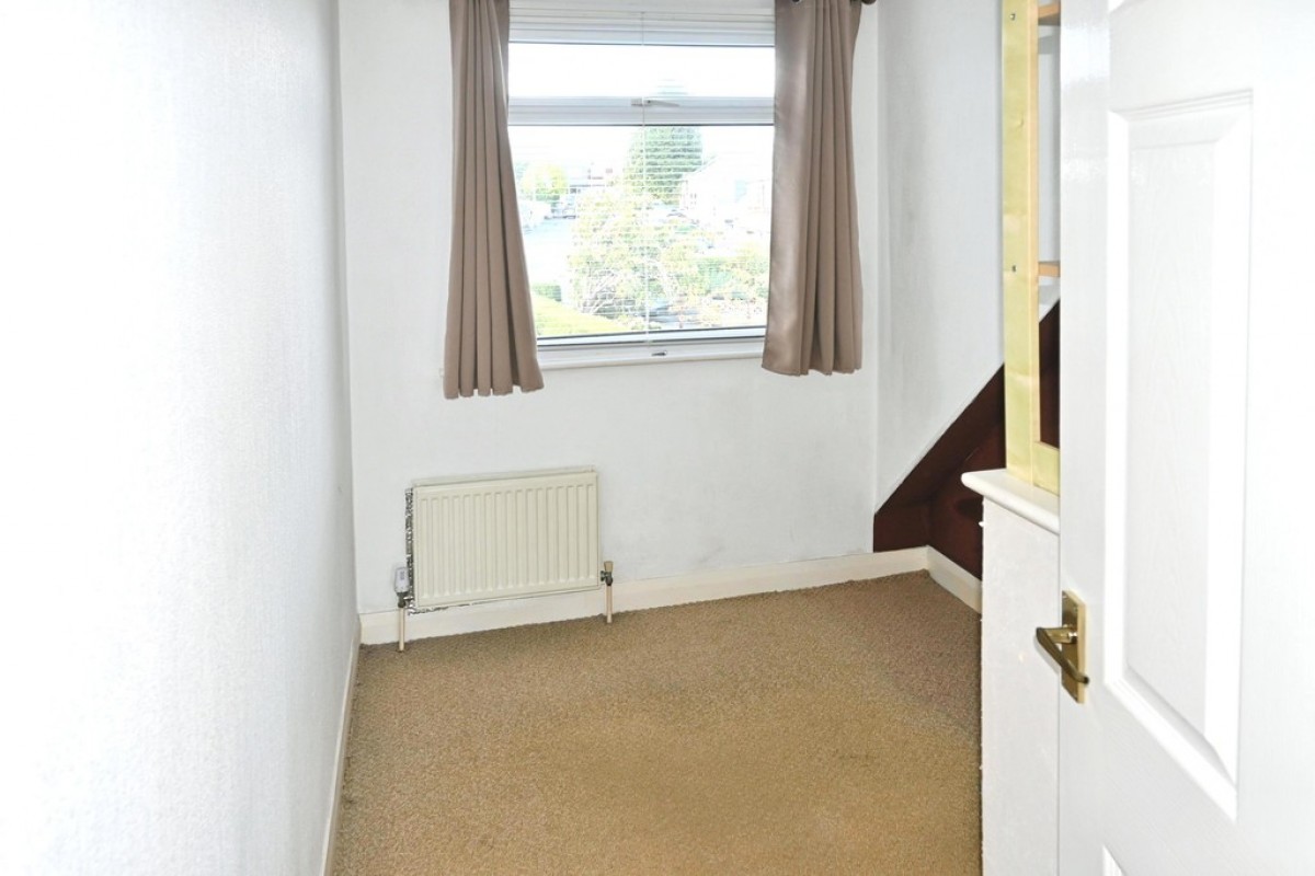 Harewood Crescent, Oakworth