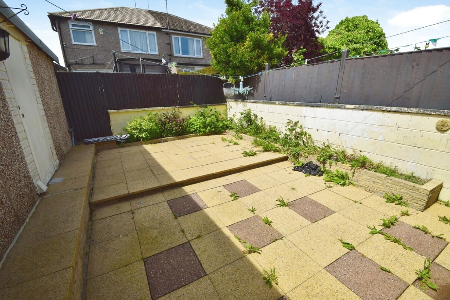 3 bedroom House for Sale Cottingley, Bradford, West Yorkshire