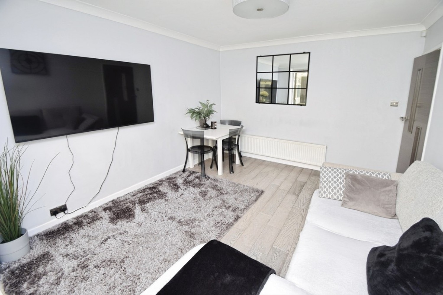 3 bedroom House for Sale Cottingley, Bradford, West Yorkshire