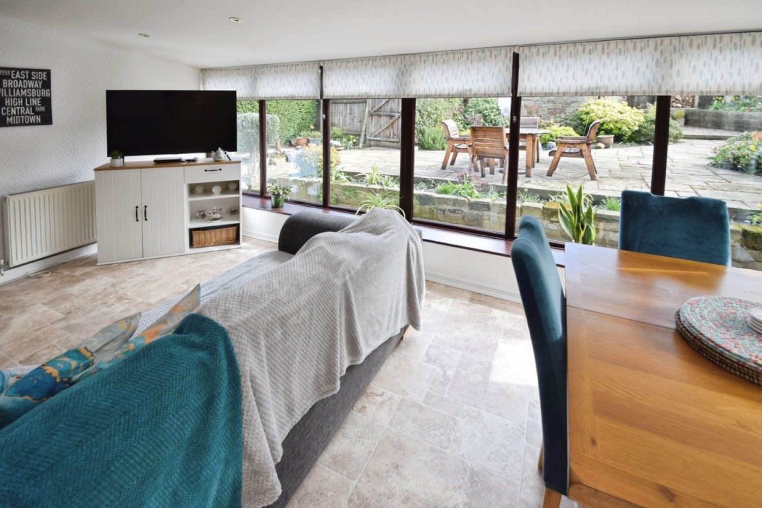 3 bedroom House for Sale New line, Bradford, West Yorkshire