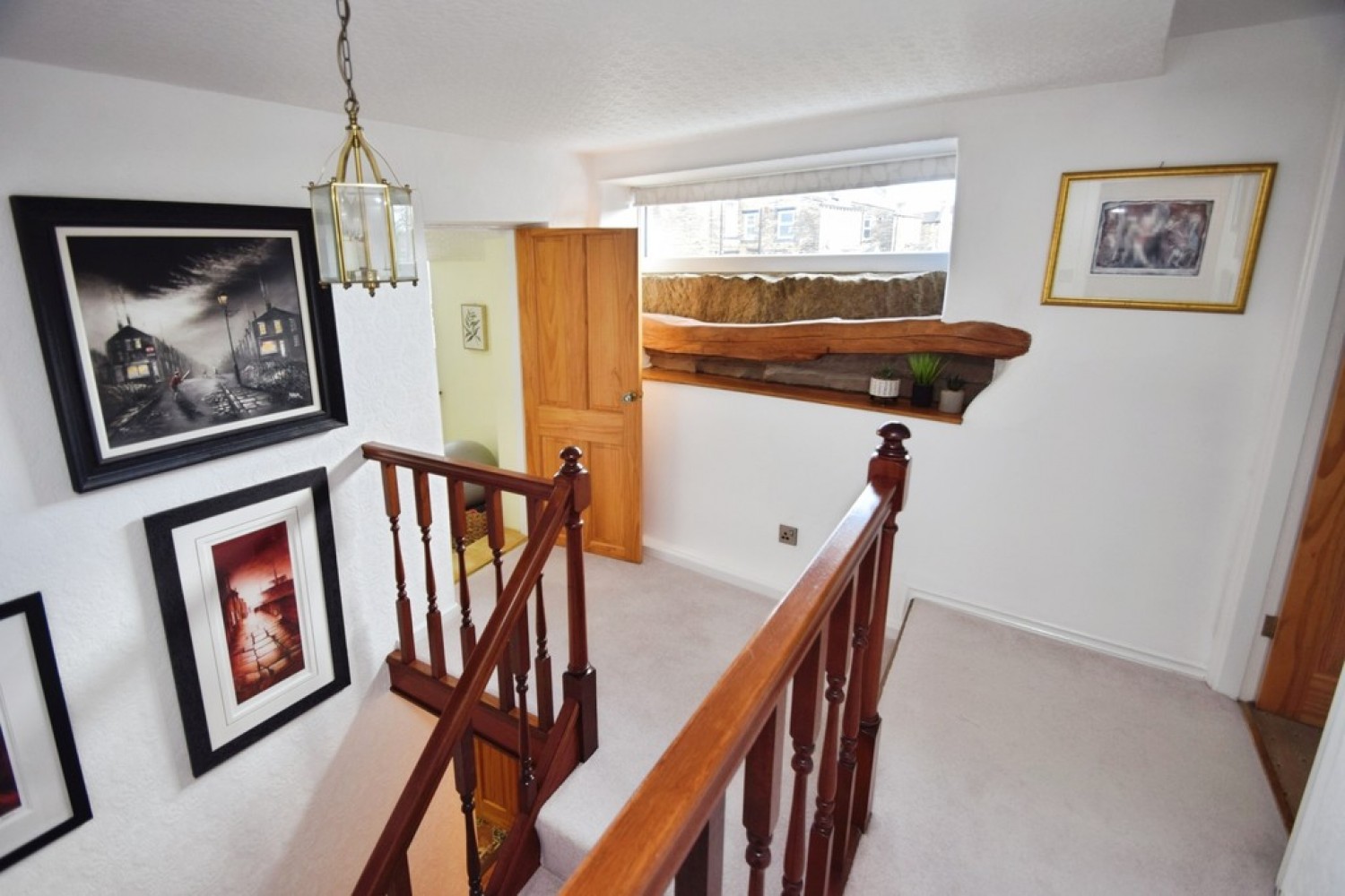 3 bedroom House for Sale New line, Bradford, West Yorkshire