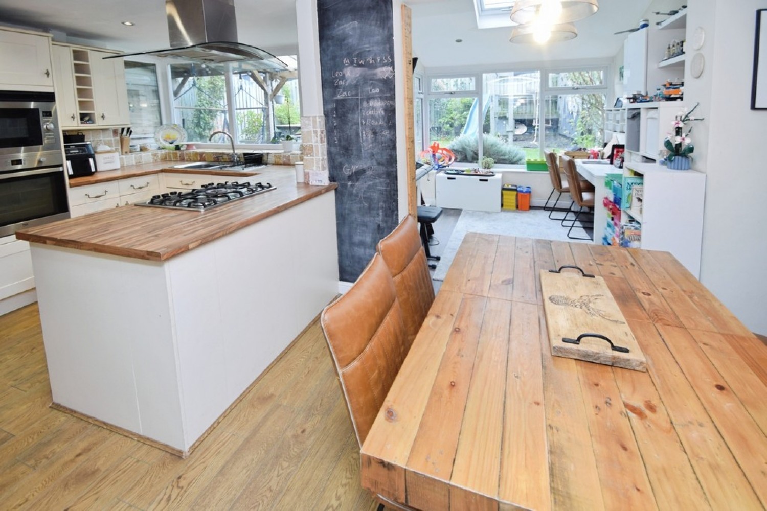 3 bedroom House for Sale Keighley, West Yorkshire