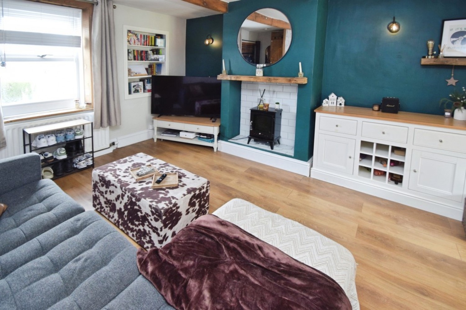 2 bedroom House for Sale Thackley, Bradford, West Yorkshire