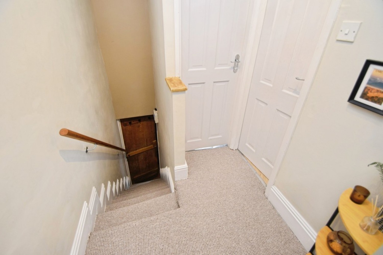 2 bedroom House for Sale Thackley, Bradford, West Yorkshire