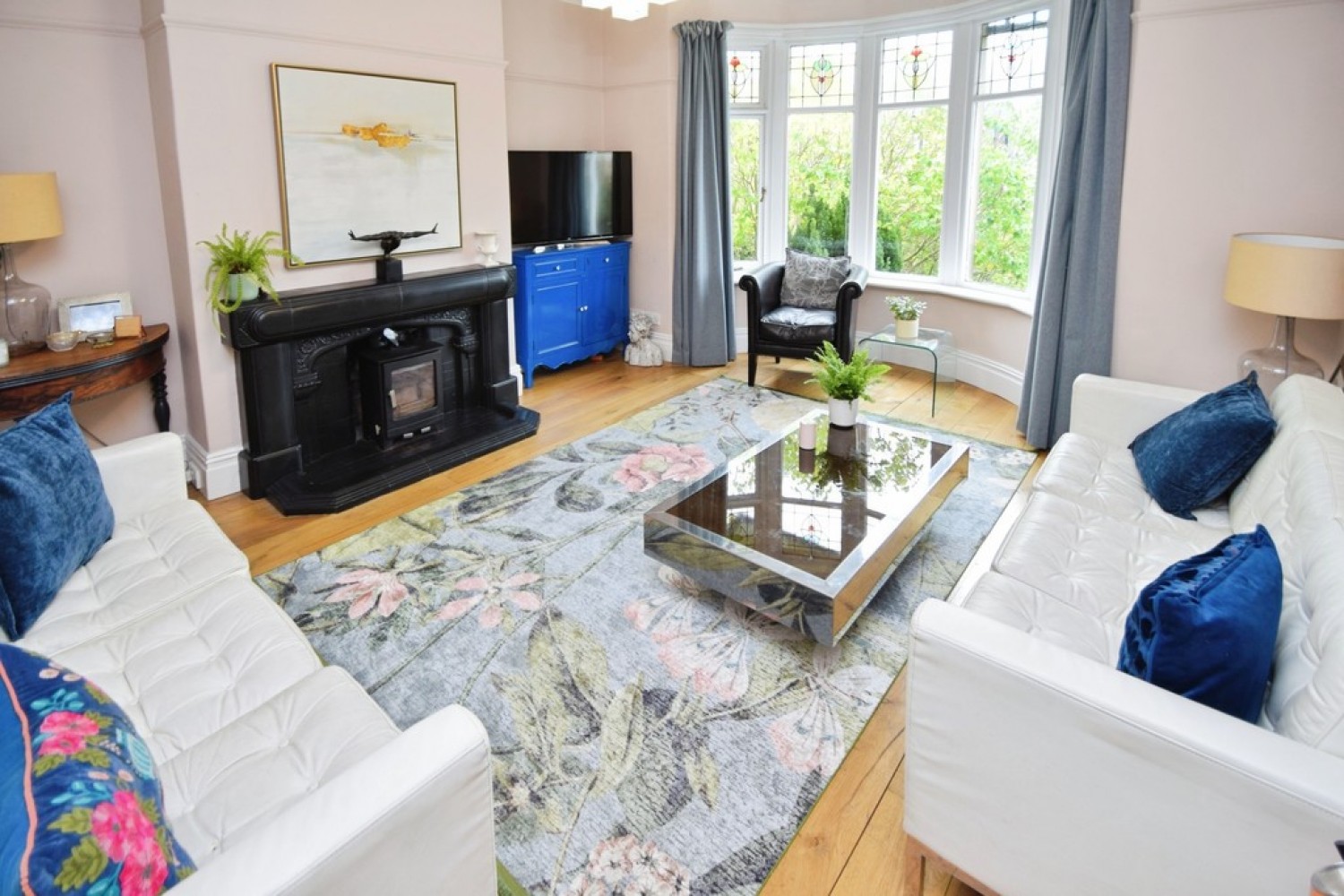 Shipley, Bradford, BD18 3AR