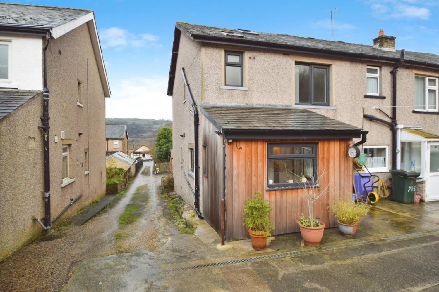 Riddlesden, Keighley, West Yorkshire