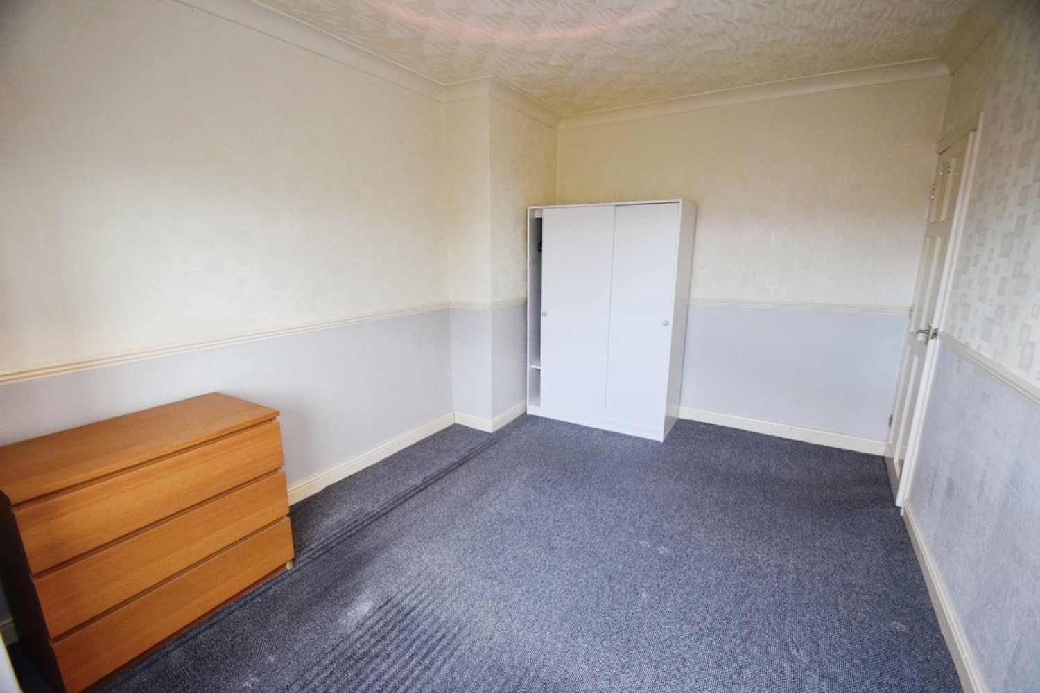 3 bedroom House for Sale Thackley, Bradford, West Yorkshire