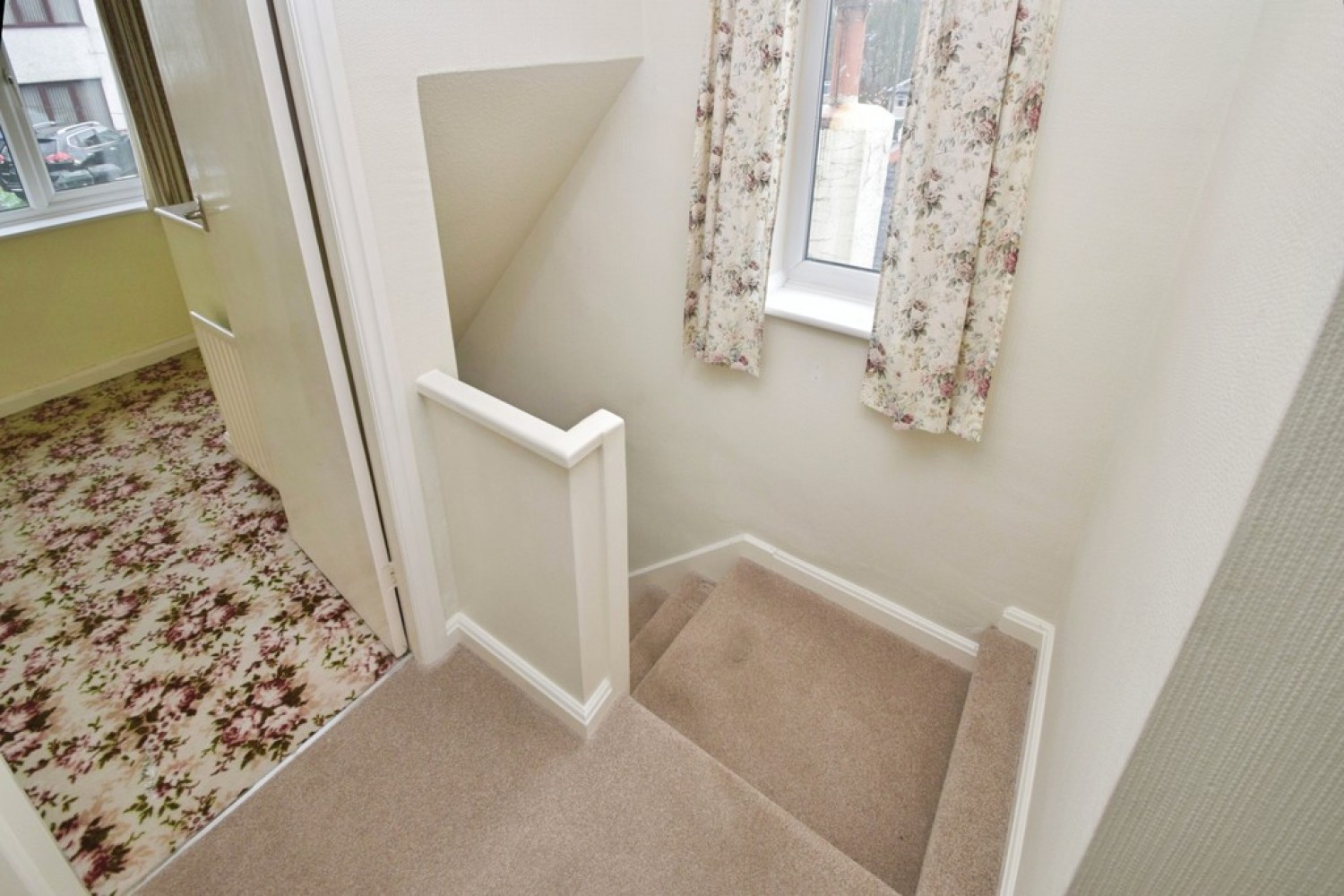 3 bedroom House in Long Lee, Keighley, West Yorkshire