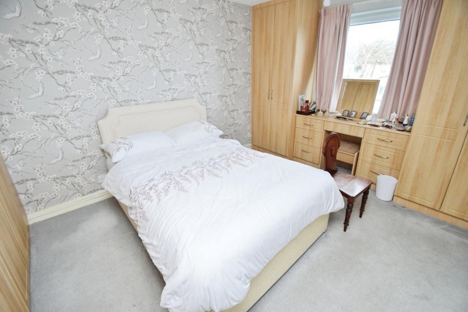 2 bedroom Flat for Sale Shipley, Bradford, West Yorkshire