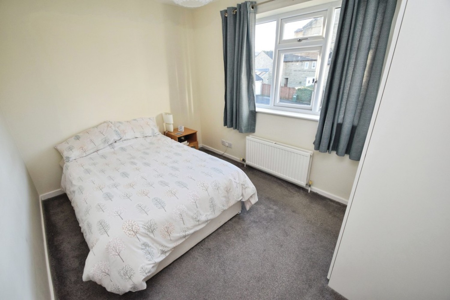 2 bedroom House in Wilsden, Bradford, West Yorkshire