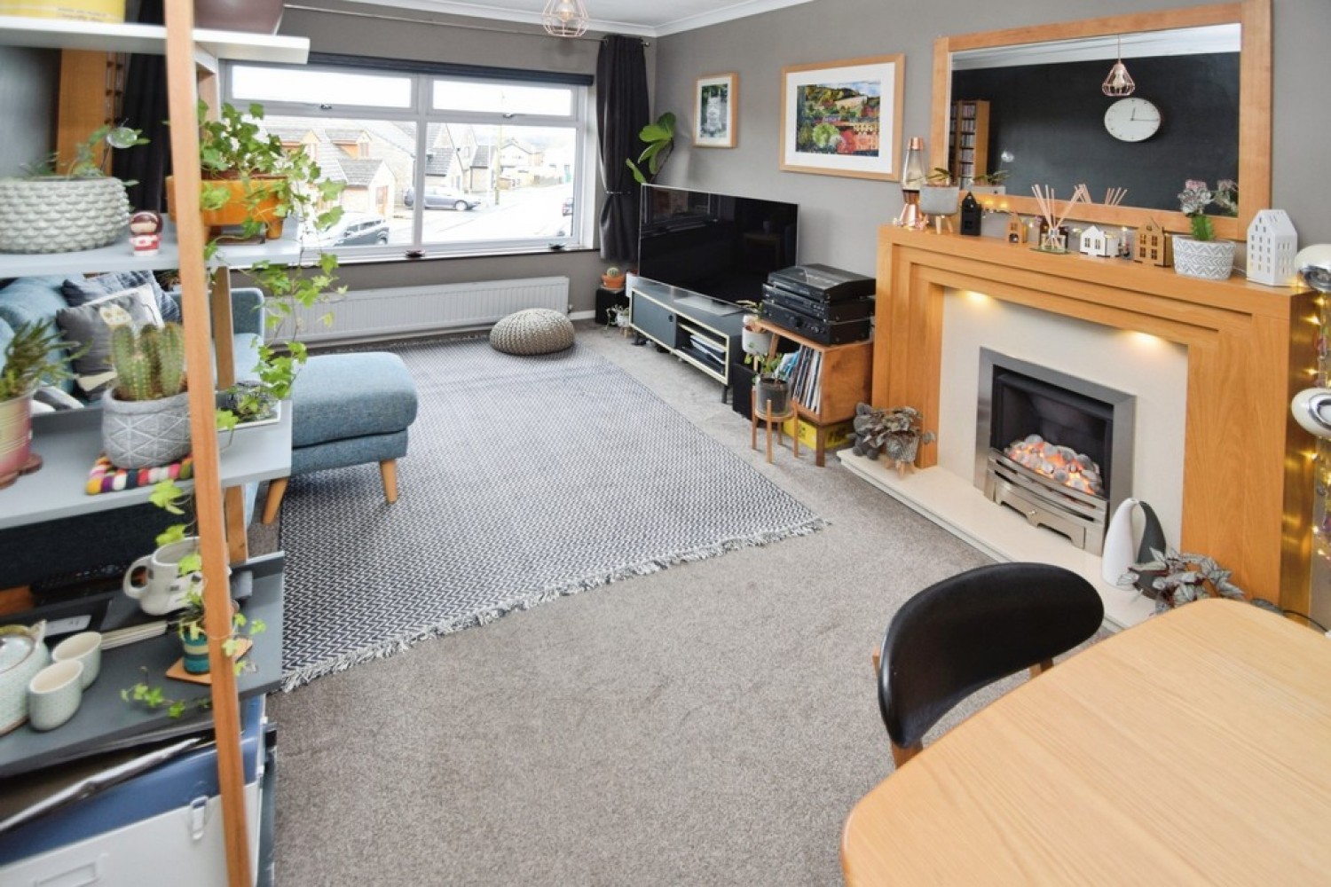 2 bedroom Bungalow in Denholme, Bradford, West Yorkshire