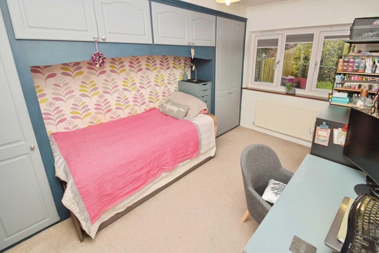 2 bedroom Bungalow in Denholme, Bradford, West Yorkshire