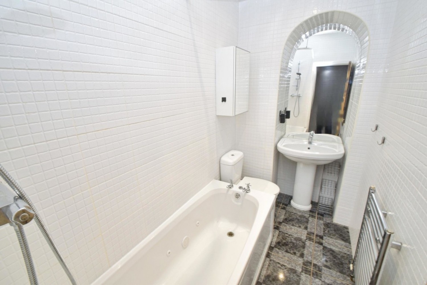 3 bedroom House for Sale Steeton, Keighley, West Yorkshire