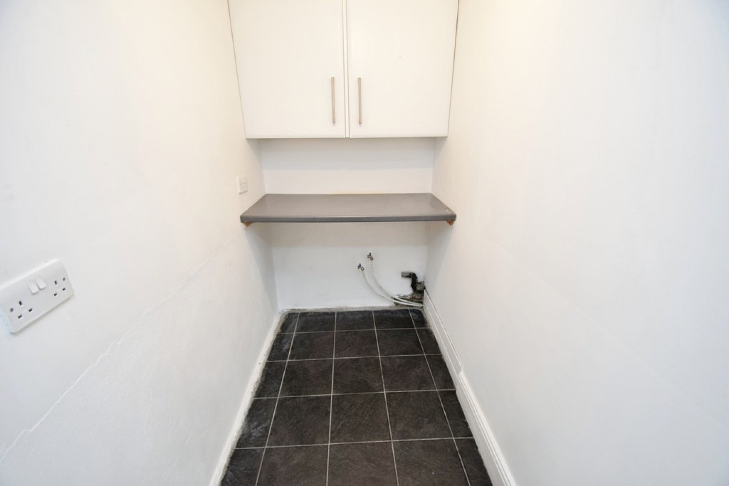 8 bedroom House for Sale Hazelhurst Road, Bradford, West Yorkshire