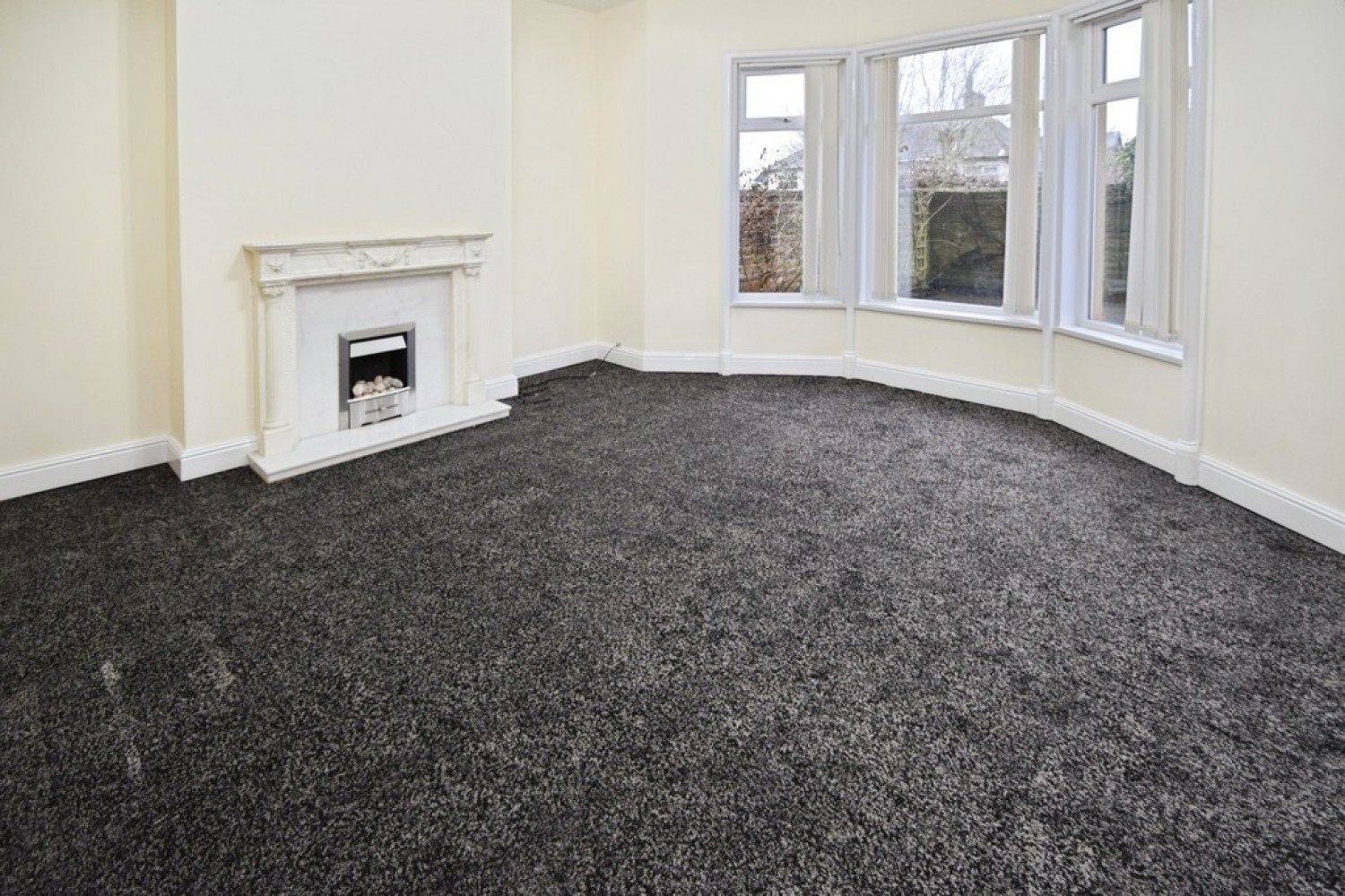 8 bedroom House for Sale Hazelhurst Road, Bradford, West Yorkshire