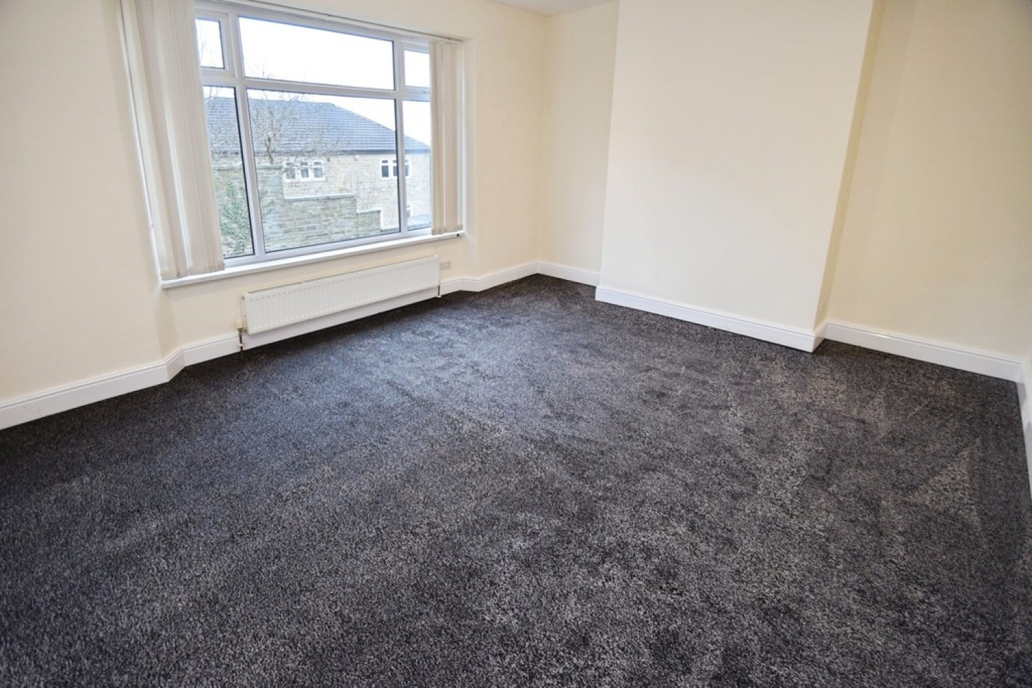 8 bedroom House for Sale Hazelhurst Road, Bradford, West Yorkshire